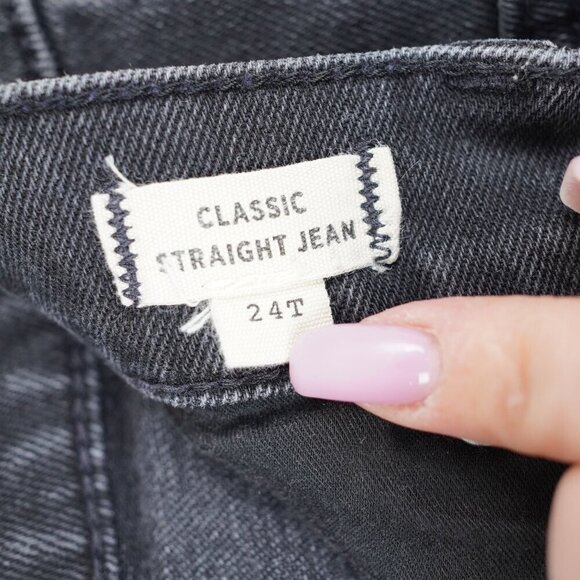 Madewell High-Rise Classic Straight Jean Denim Shorts Black Wash Raw Hem Size 24 - Picture 5 of 8